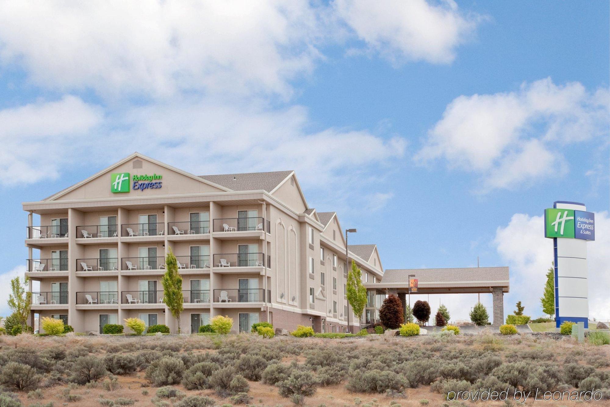 Holiday Inn Express Hotel & Suites Richland Exteriör bild